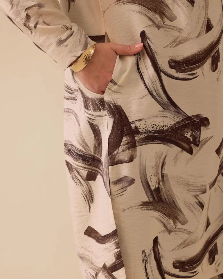 4002 İÇİ SIFIR KOL SIFIR YAKA GÖMLEĞİNİN ÖNÜ DÜĞMELİ KOLLARI MANŞETLİ DESENLİ İKİLİ TAKIM #03-25#