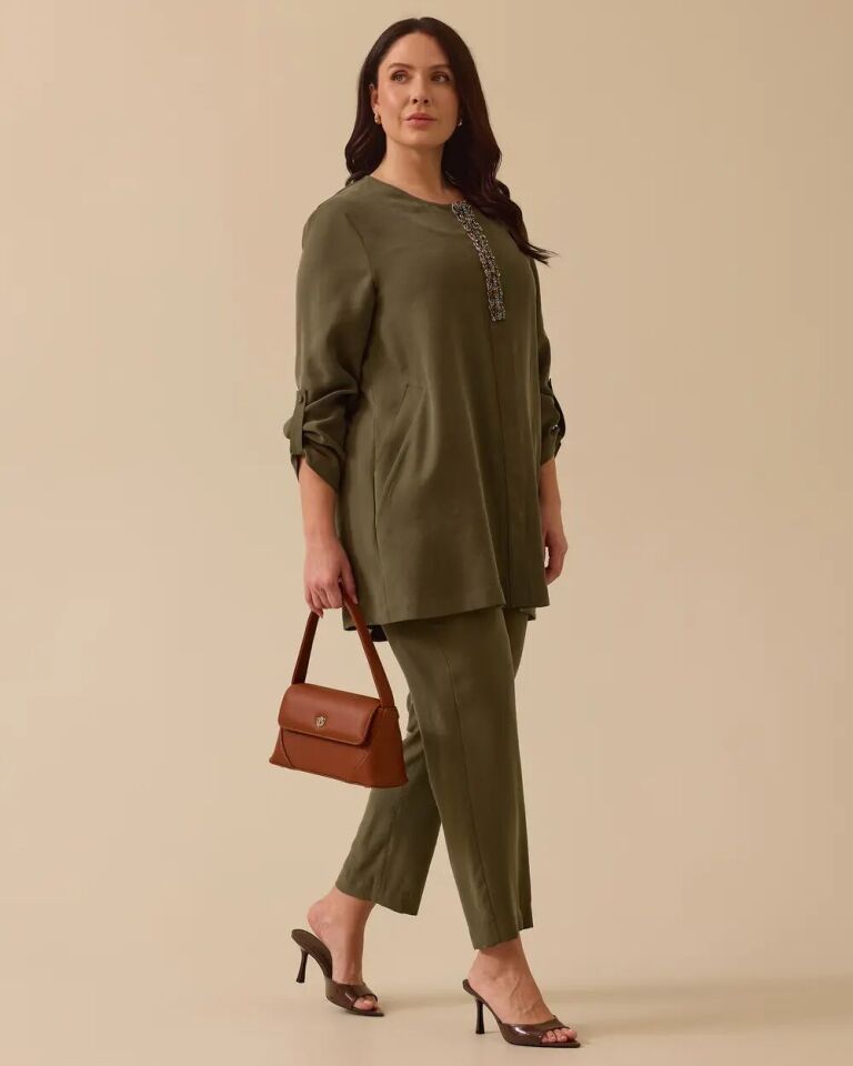 4009 ÖNDEN DÜĞMELİ SIFIR YAKA ÖNÜ TAŞ DETAYLI KOLU DÜĞMELİ ŞIK KAP #03-25#