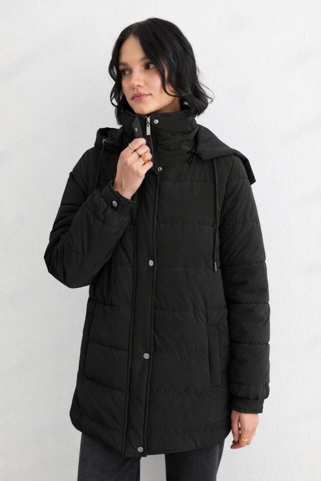 67041 ÖNDEN ÇIT ÇIT FERMUARLI KAPİŞONLU KISA ANAROK KABAN