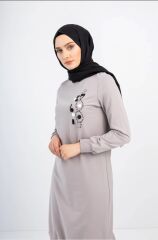 1502 GÖĞÜSÜ BONCUK VE PUL DETAYLI  İKİ İPLİK UZUN  SWEAT QYS İKİ İPLİK SWEAT 1503 #23-05#