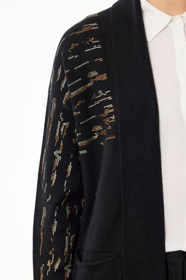 HRK.21749.1 OMUZLARI TAŞLI ŞAL YAKALI TRİKO HIRKA #11-25#