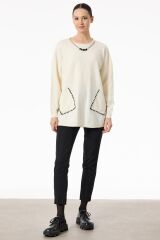 TNK.21758.1	CEPLERİ TAŞLI KOLYE DETAYLI TRİKO TUNİK #11-25#