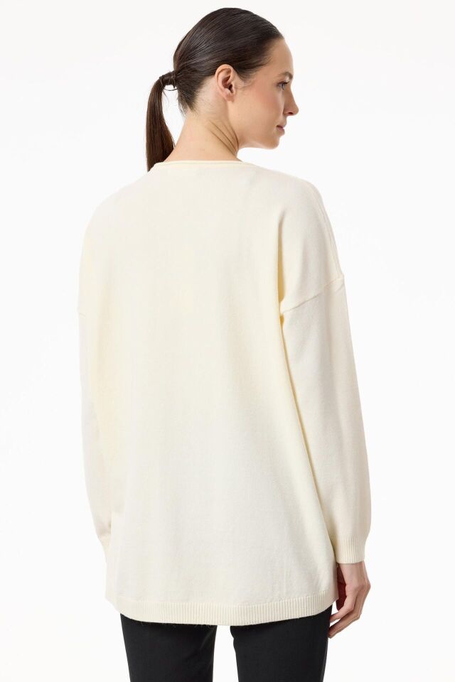 TNK.21758.1	CEPLERİ TAŞLI KOLYE DETAYLI TRİKO TUNİK #11-25#