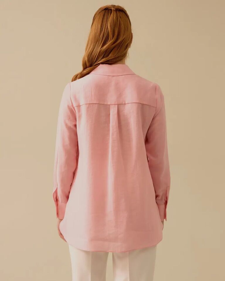 10004 ÖNÜ GİZLİ DÜĞMELİ KOLLARI MANŞETLİ YAKASI VE GÖĞSÜ TAŞ DETAYLI ŞIK GÖMLEK #03-25#