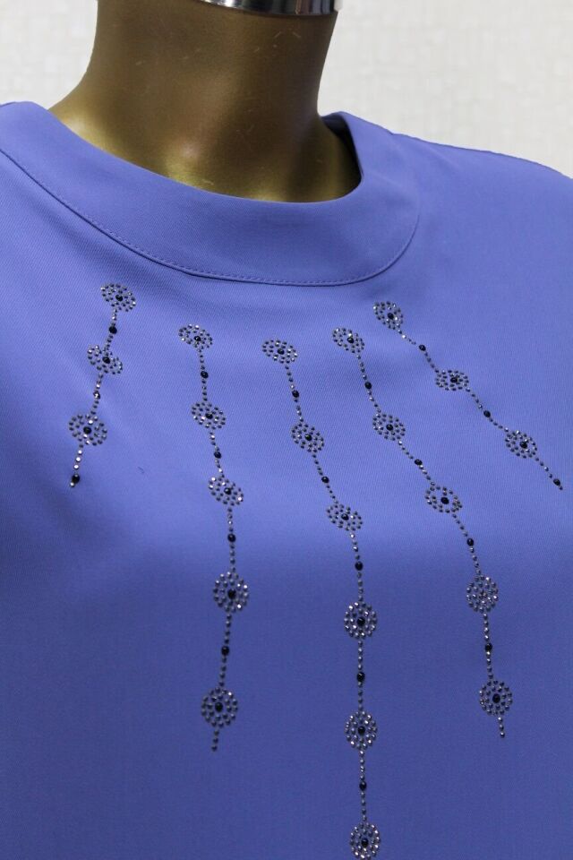 61098 ÖNDEN TAŞ İŞLEMELİ KOL UÇLARI DÜĞMELİ RAHAT KESİM TUNİK QYS TUNİK 61098 #23-063