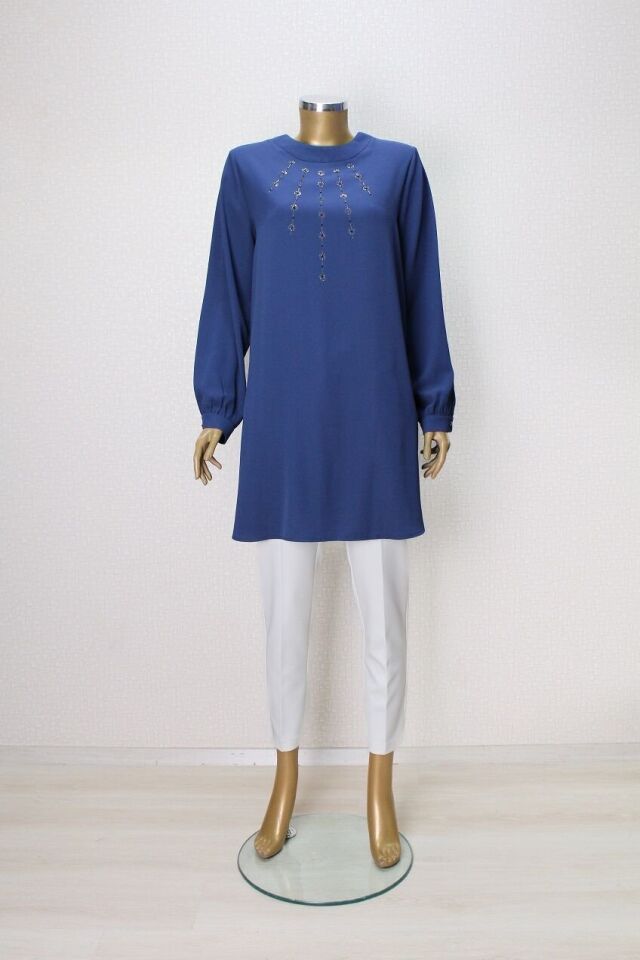 61098 ÖNDEN TAŞ İŞLEMELİ KOL UÇLARI DÜĞMELİ RAHAT KESİM TUNİK QYS TUNİK 61098 #23-063