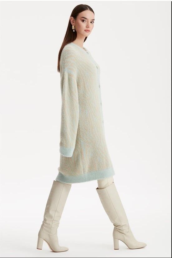 21283 ZEBRA DESENLİ TRİKO HIRKA