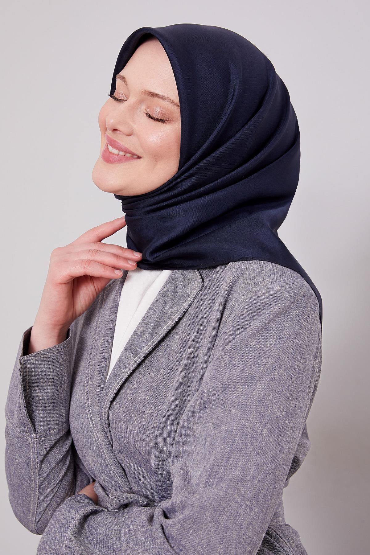 I-4142 LEVİDOR TWİLL İPEK EŞARP #08-25#