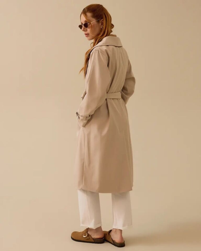 11005 KRUVAZE YAKA BELİ KEMERLİ ÖNDEN DÜĞMELİ ÇİFT RENK KOLU MANŞETLİ TRENÇ KOT #03-25#