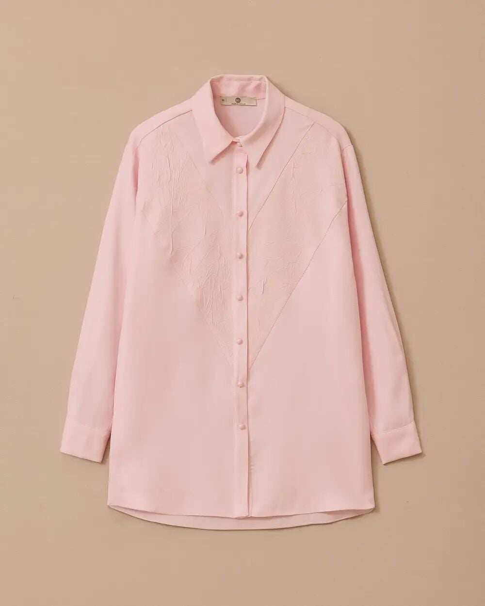 1047 ÖNÜ KABARTMALI KUMAŞI PARLAK ŞIK GÖMLEK TUNİK 10002511211047 #06-25#