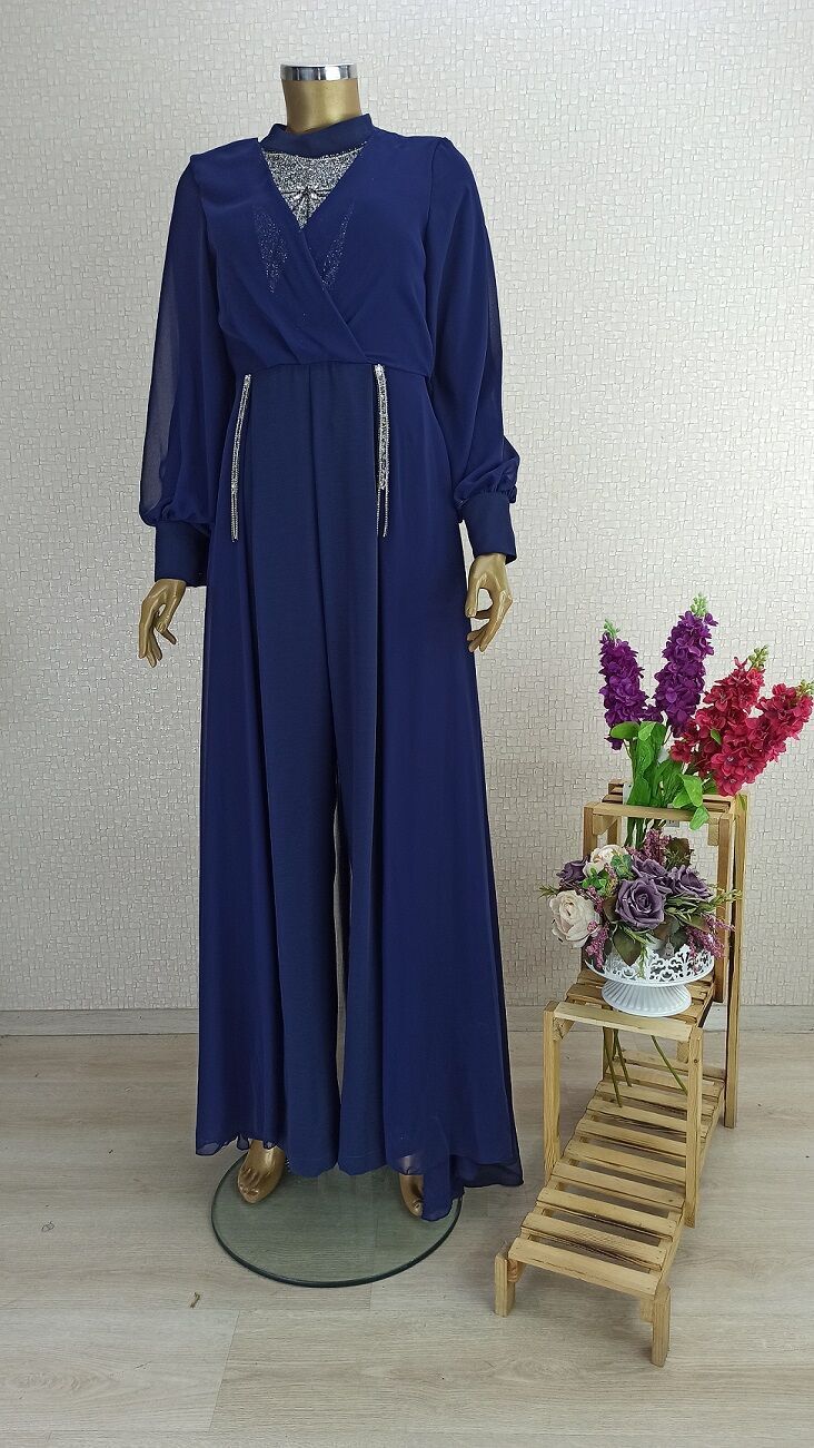 2141 ÖNÜ VE BELİ TAŞ İŞLEMELİ KOL UCU DÜĞMELİ YARIM TÜLLÜ DETAYLI  TULUM QYS TULUM 2141 #23-08#