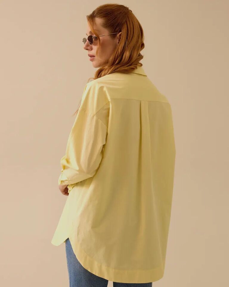 1008 ÖNÜ DÜĞMELİ CEP DETAYLI ÖN KISMI DİKİŞ DETAYLI OVERSİZE PAMUKLU GÖMLEK 10002511511008 #06-25#