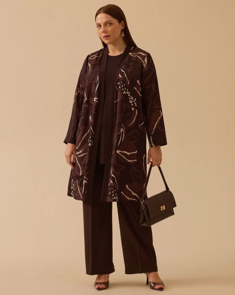 4002 BÜYÜK BEDEN DESENLİ HIRKALI TAKIM #26#