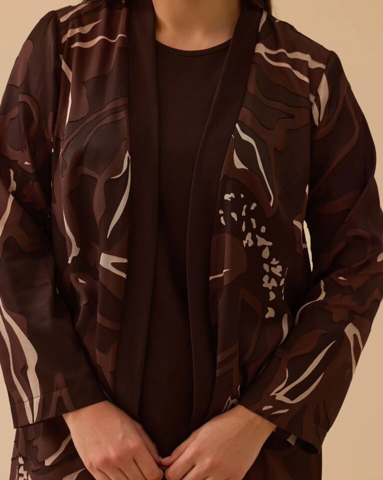 4002 BÜYÜK BEDEN DESENLİ HIRKALI TAKIM #26#