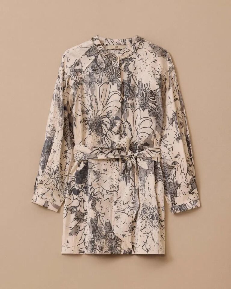 1015 ÖNDEN GİZLİ DÜĞMELİ BELİ BAĞLAMALI DESENLİ JAKAR KUMAŞ ŞIK GÖMLEK 10002511511015 #06-25#