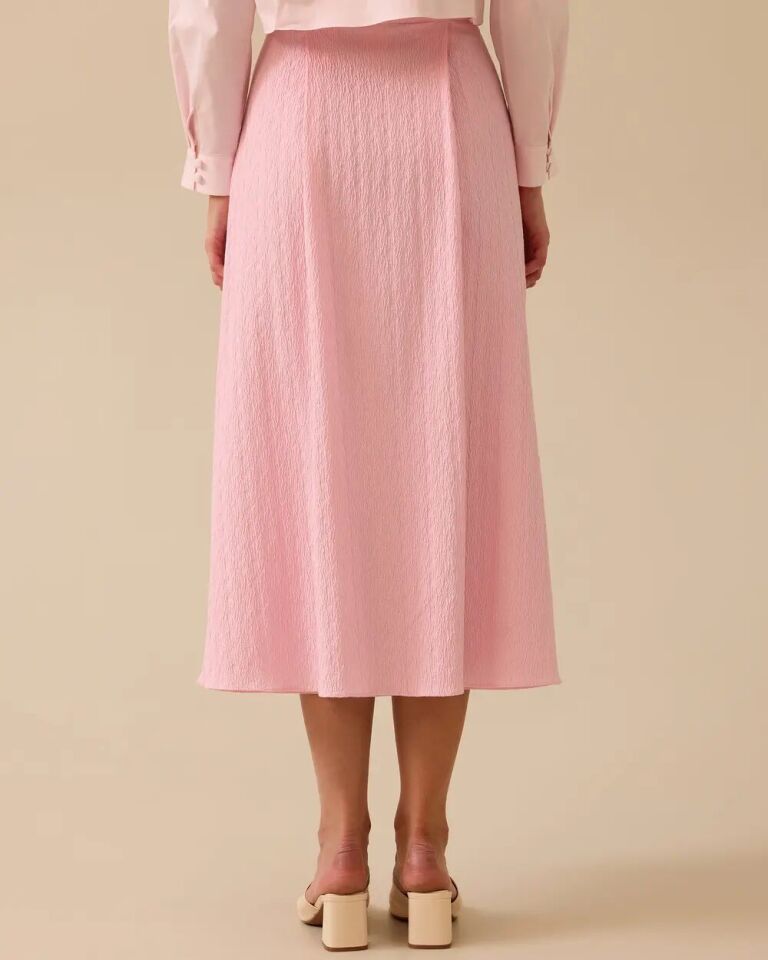 1012 ÖNÜ AŞAĞI KADAR DÜĞMELİ CEP DETAYLI KUMAŞI KENDİLİĞİNDEN DESENLİ ETEK 10002511611012 #06-25#