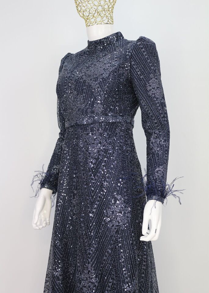 174 KOL UÇLARI TÜY DETAYLI SİMLİ VE PAYET DETAYLI AĞ KESİM KKUYRUKLU ABİYE ELBİSE QYS ABİYE ELBİSE 174 #23-08#