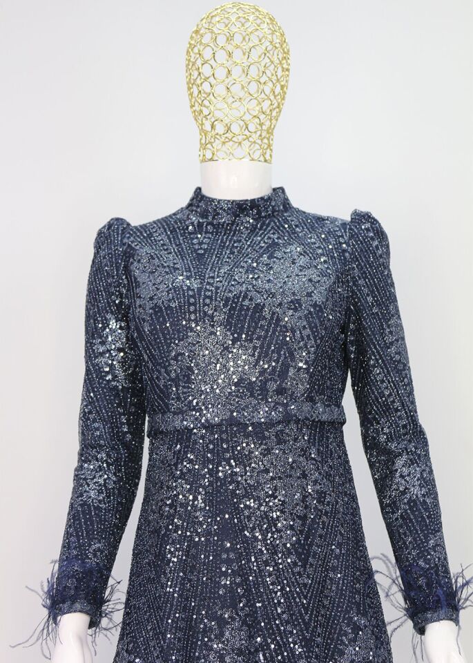 174 KOL UÇLARI TÜY DETAYLI SİMLİ VE PAYET DETAYLI AĞ KESİM KKUYRUKLU ABİYE ELBİSE QYS ABİYE ELBİSE 174 #23-08#