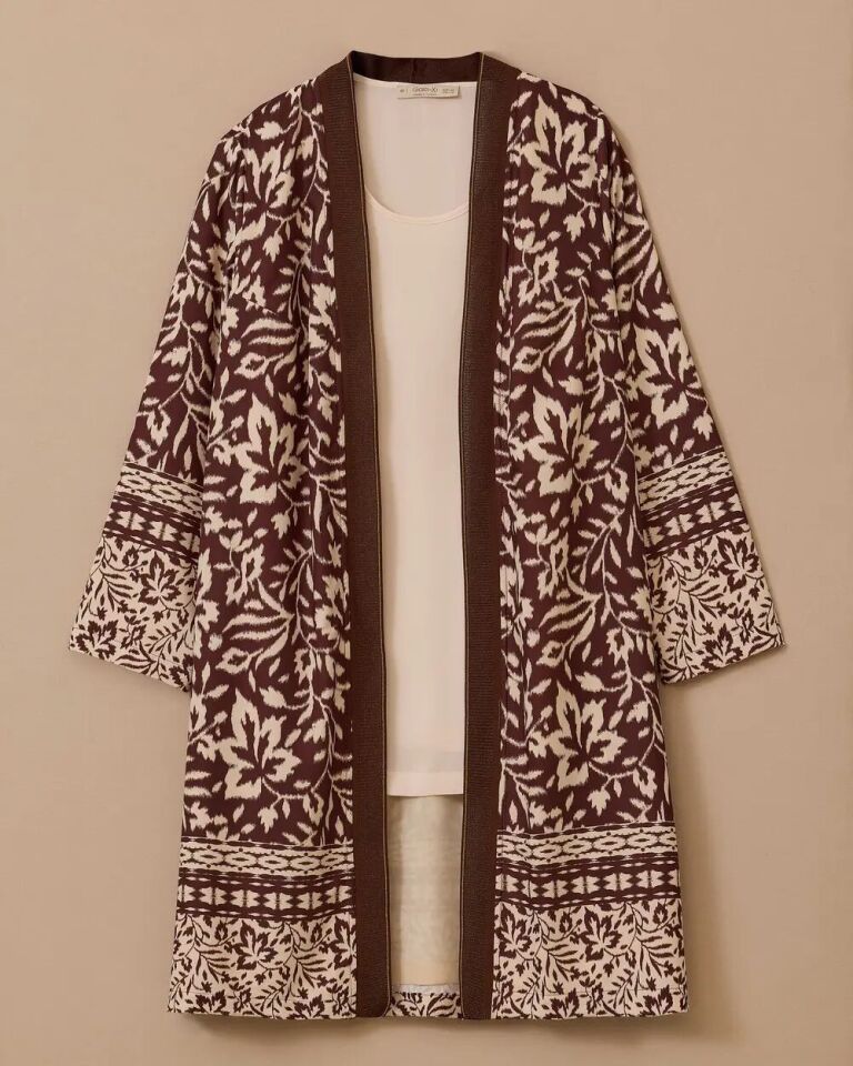 4003 İÇ BLUZ SIFIR KOLLU DIŞI BASKILI KENARLARI SİM DETAYLI İKİLİ TAKIM 10002512714003 #06-25#