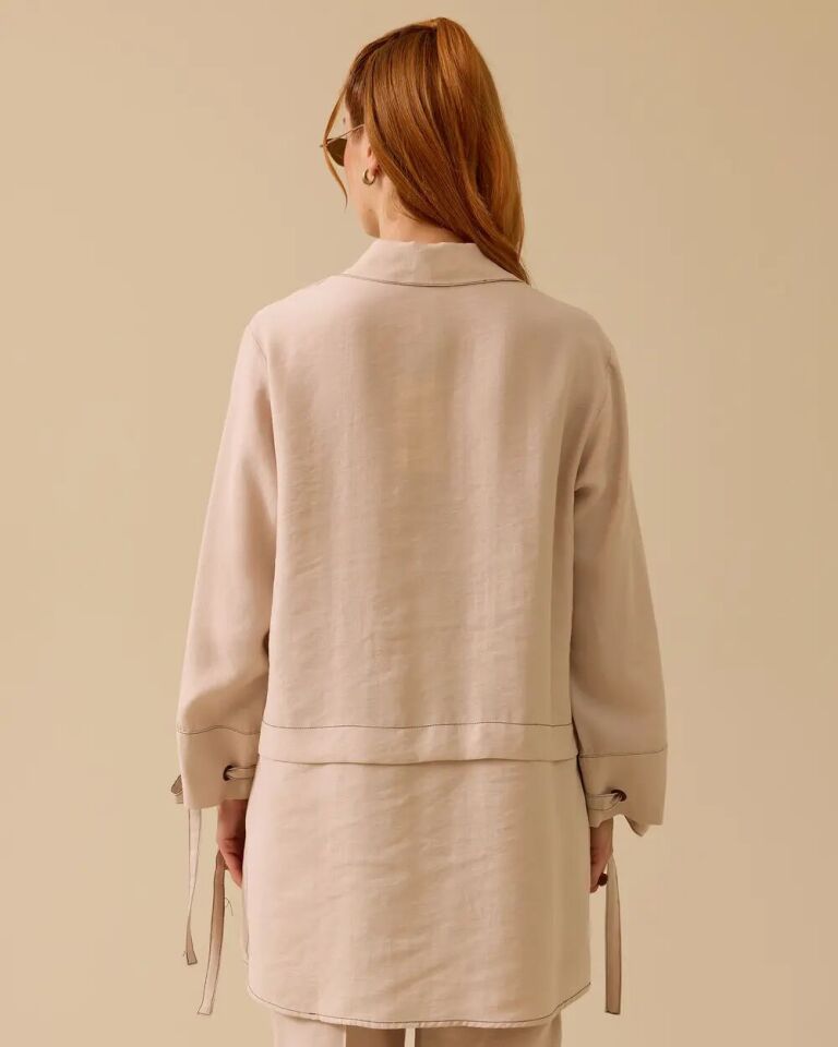 1003 ÖNDEN DÜĞMELİ YANDAN YIRTMAÇLI KOLLARI BAĞLAMA DETAYLI PAMUKLU GÖMLEK 10002511211003 #06-25#