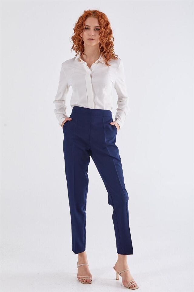 59061 BELİ YARIM LASTİKLİ  ÖN CEPLİ KLASİK DAR PAÇA PANTOLON QYS PANTLON 59061 #23-063 42 - LACİVERT