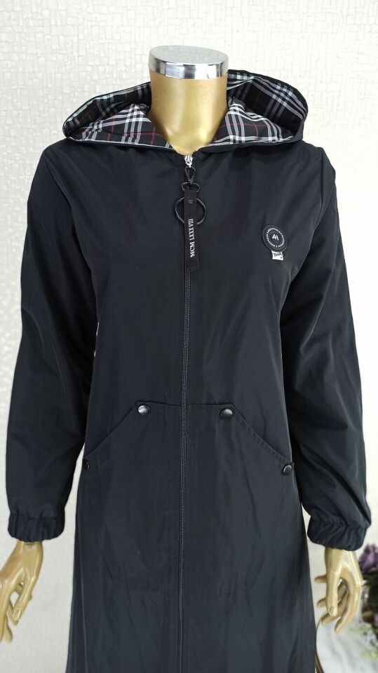 5210 ÖNÜ FERMUARLI KAPÜŞONLU KOL UCU VE ETEĞİ LASTİKLİ CEPLİ TRENÇKOT QKS TRENÇ #23-10#