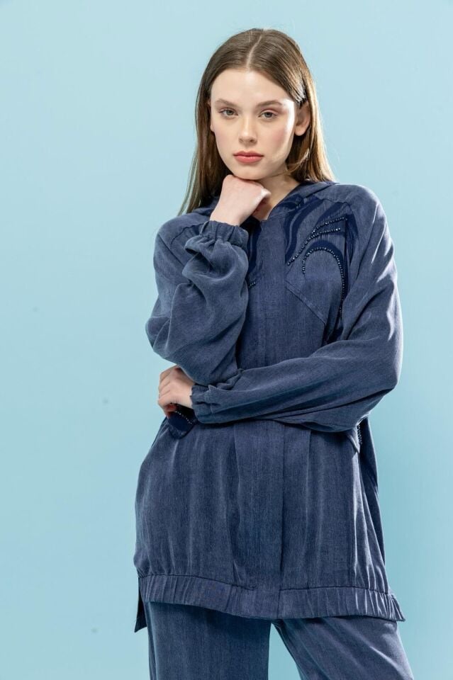 1539 KUPRA İKİLİ TAKIM GÖMLEĞİN ÖNÜ DÜĞMELİ KOLLARI MANŞETLİ DESENLİ BONCUK İŞLEMELİ PANTOLONUN BELİ LASTİKLİ VE CEP DETAYLI KUPRA İKİLİ TAKIM #03-25#