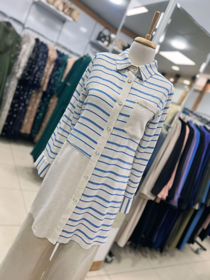 1530 ÖNDEN İNCİ DÜĞMELİ CEBİ ZİNCİR DETAYLI KOLLARI MANŞETLİ ÇİZGİLİ TUNİK #04-25#