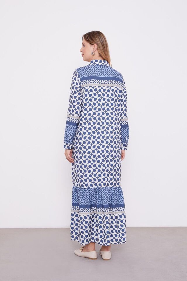 330227 GÖMLEK YAKA YARIYA KADAR DÜĞMELİ KOL UCU MANŞETLİ ETEĞİN UÇ KISMI FIRFIR DETAYLI DESENLİ GÜNLÜK ELBİSE