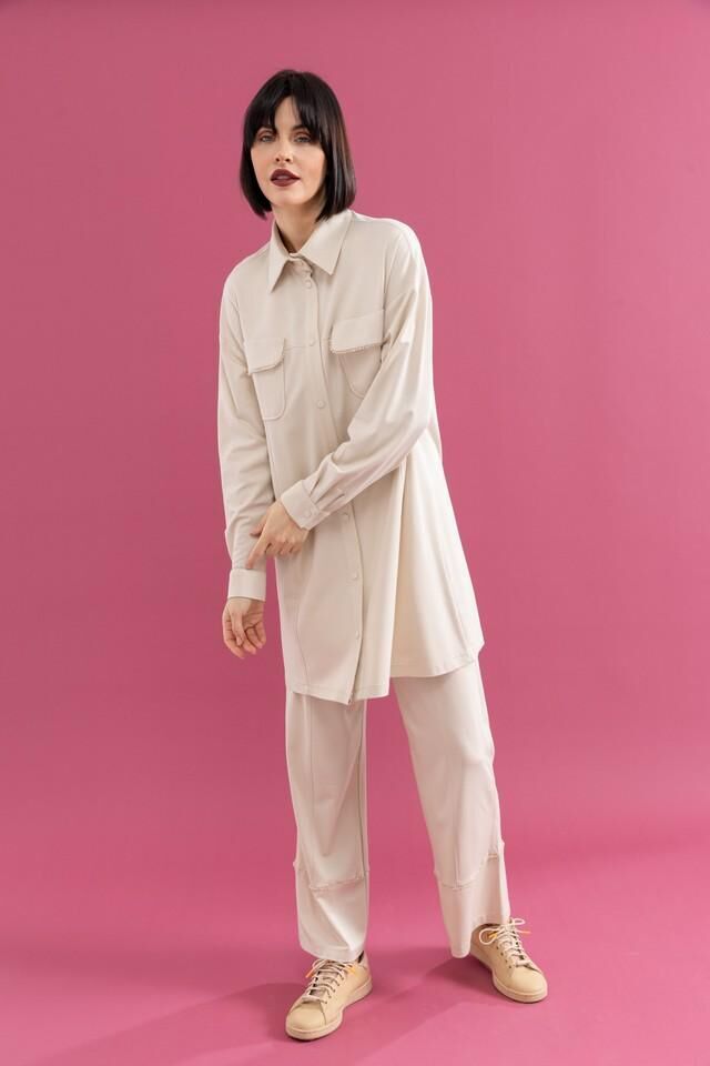 25100 ÖNÜ ÇITÇITLI CEP KAPAĞI TAŞ DETAYLI GÖMLEK YAKA UZUN PANTOLONUN BELİ LASTİKLİ İKİLİ TAKIM #02-25#