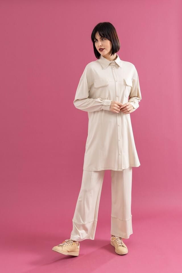 25100 ÖNÜ ÇITÇITLI CEP KAPAĞI TAŞ DETAYLI GÖMLEK YAKA UZUN PANTOLONUN BELİ LASTİKLİ İKİLİ TAKIM #02-25#