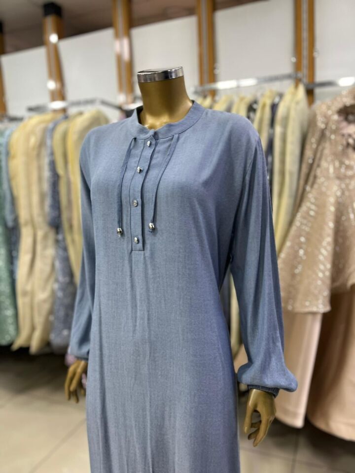 1042 HAKİM YAKA ÖNÜ GÖĞÜSE KADAR DÜĞMELİ KOL UCU LASTİKLİ YAKASI İP DETAYLI GÜNLÜK DÜZ RENK ELBİSE #05-25#