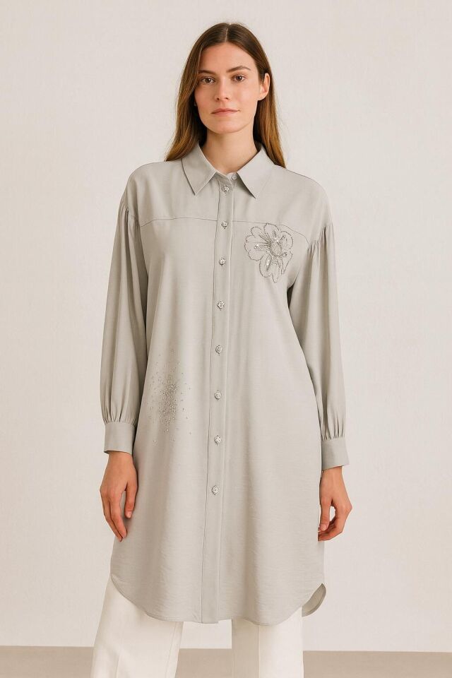 61035 ÖNÜ BONCUK DÜĞMELİ GÖĞÜSÜ ÇİÇEK DESENLİ OVERSİZE PAMUKLU GÖMLEK #04-25#