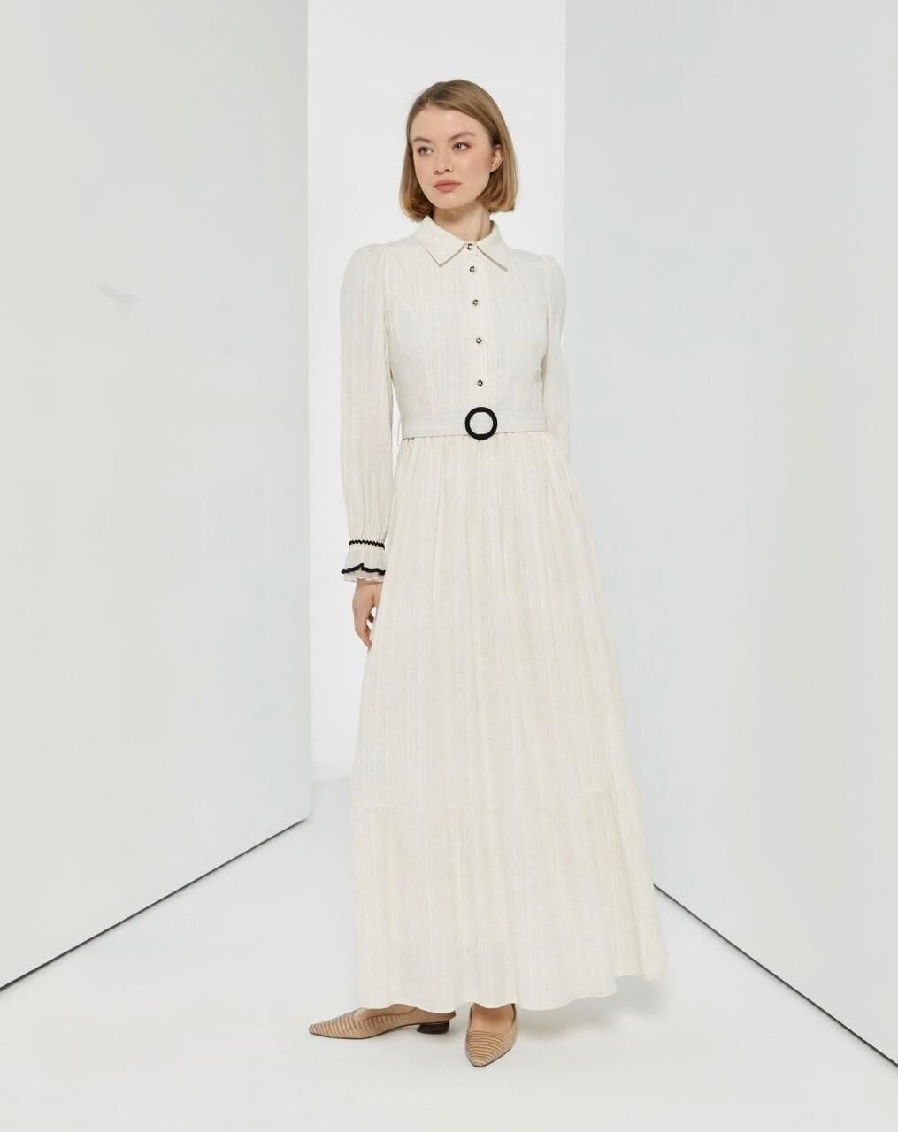 63079 GÖMLEK YAKA BELİ KEMERLİ ÖNÜ YARIM DÜĞMELİ KOL UCU TÜY DETAYLI KETEN ELBİSE #04-25#