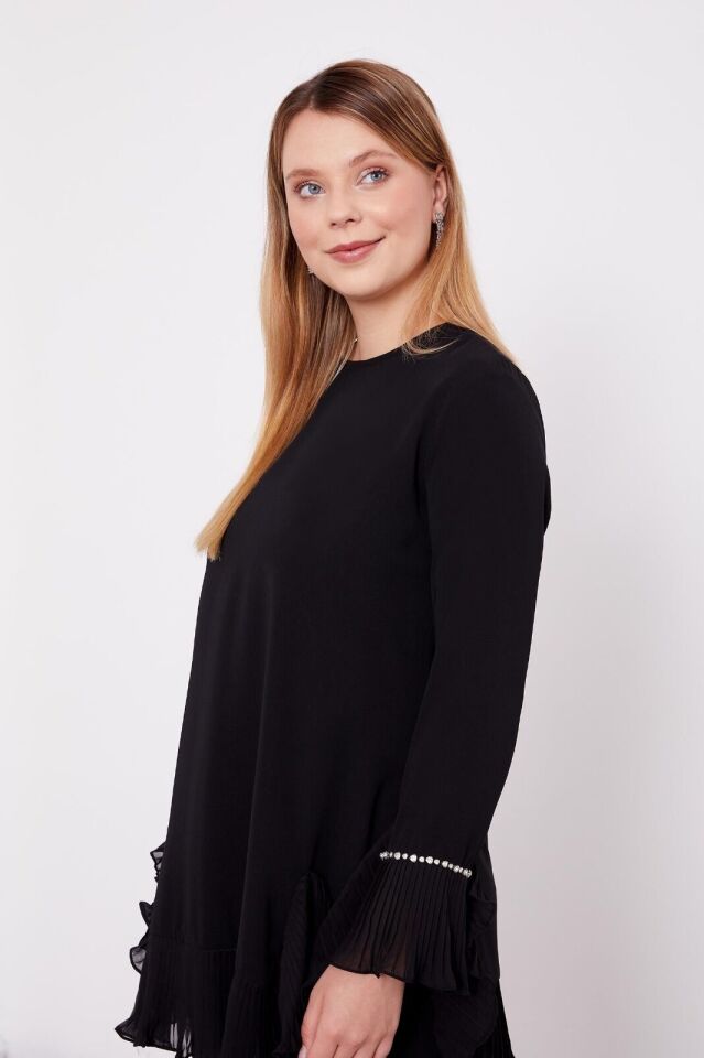 100416 SIFIR YAKA KOL UCU TAŞLI PİLİSESİ VOLANLI EN ALT KISMI VOLANLI ASİMETRİK KESİM PANTOLONUN BELİ LASTİKLİ ŞIK TAKIM #02-25#