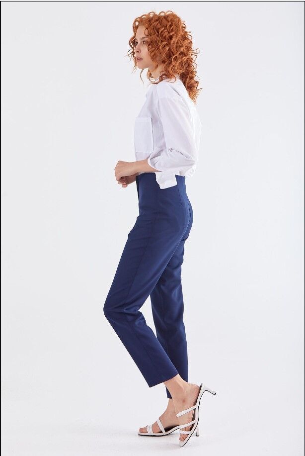 59058 ÖNDEN FERMUARLI KLASİK DAR PAÇA PANTOLON QYS 59058 PANTOLON #23-063 38 - LACİVERT