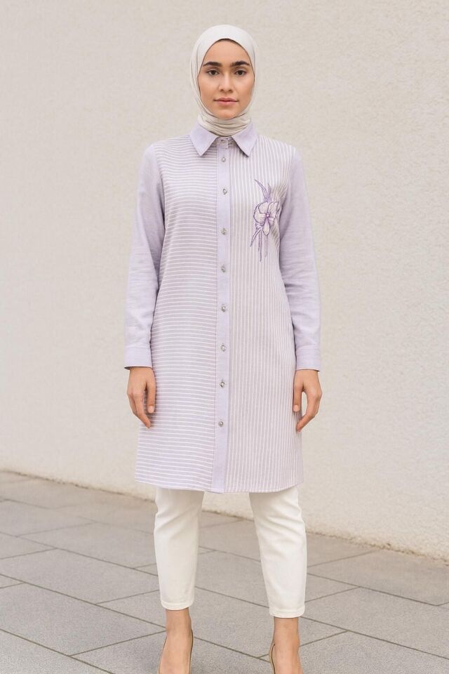 25201 ÖNÜ DÜĞMELİ GÖĞSÜ ÇİÇEK VE TAŞ DETAYLI GÖMLEK TUNİK #02.25#