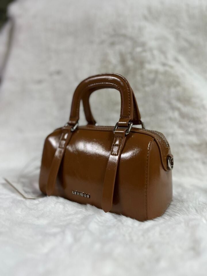 930416 EL VE ÇAPRAZ ASKI PARLAK MİNİ PREMİUM ÇANTA #08-25#