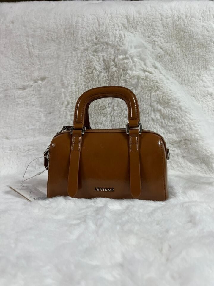 930416 EL VE ÇAPRAZ ASKI PARLAK MİNİ PREMİUM ÇANTA #08-25#