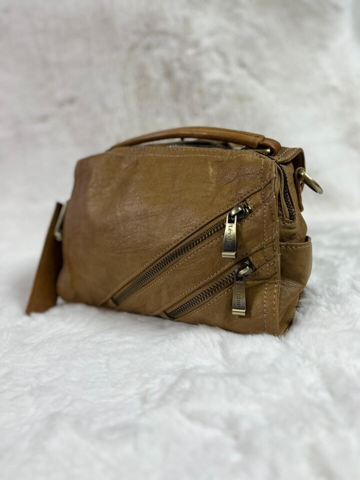 930371 EL TUTMALI VE ÇAPRAZ ASKI KULLANIMA UYGUN PREMİUM ÇANTA #08-25#