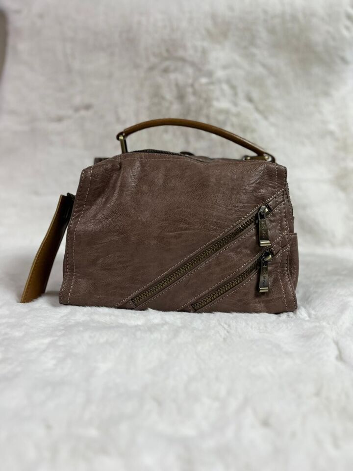 930371 EL TUTMALI VE ÇAPRAZ ASKI KULLANIMA UYGUN PREMİUM ÇANTA #08-25#