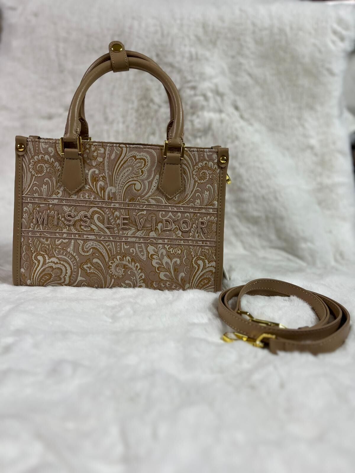 930304 DESENLİ KULPLU EL VE KOL PREMİUM ÇANTA #08-25#