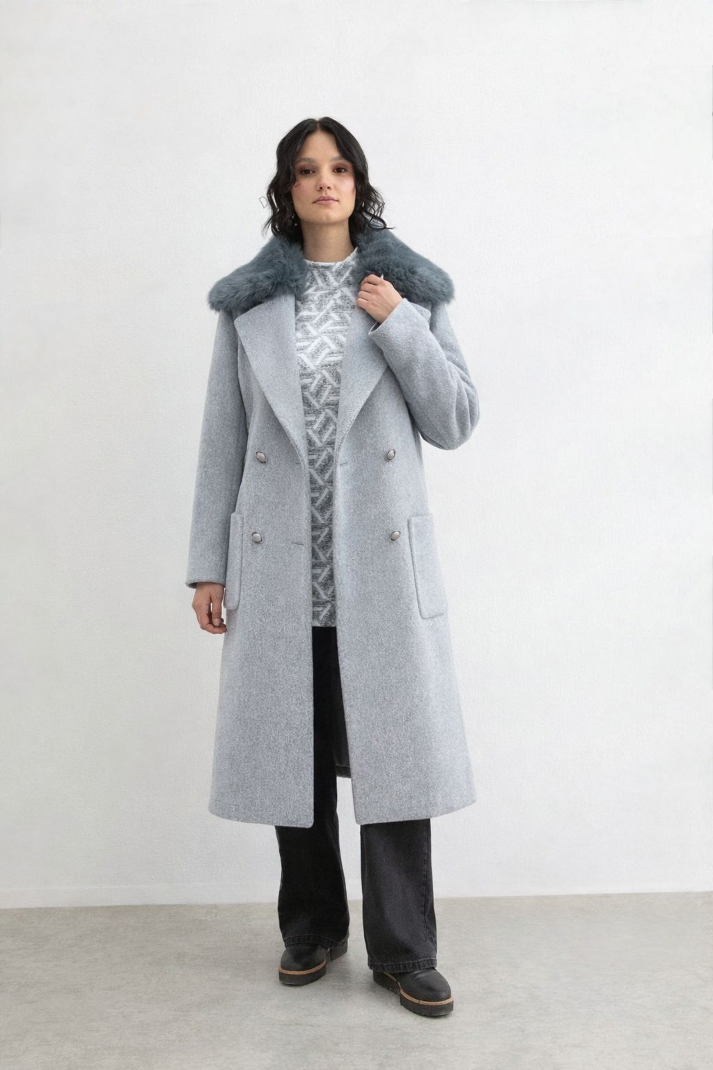 57039 YAKASI KÜRKLÜ ÖNDEN ÇİFT CEPLİ BELİ KEMERLİ KAŞE KABAN #12-25#