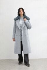 57039 YAKASI KÜRKLÜ ÖNDEN ÇİFT CEPLİ BELİ KEMERLİ KAŞE KABAN #12-25#