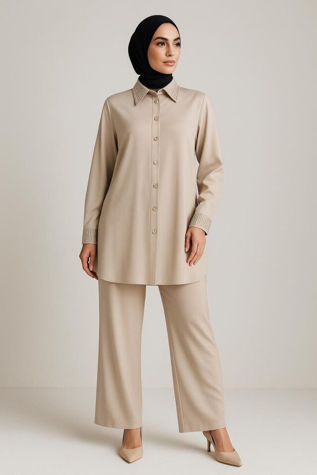 61063 DÜĞMESİ BONCUK DETAYLI KOL UCU BONCUKLU TAŞLI TUNİK #04-25#