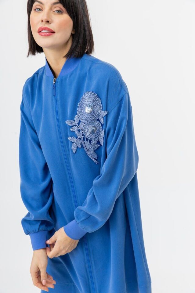 25142 ÖNÜ BOYDAN FERMUARLI KOL UCU LASTİKLİ GÖĞSÜNDE TAŞ İŞLEMELİ CEPLİ PANTOLONUN BELİ LASTİKLİ CEP DETAYLI İKİLİ TAKIM  #05-25#