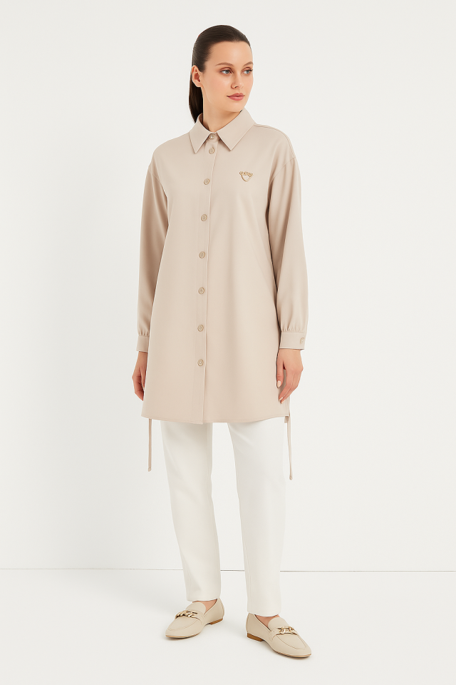 61060 ÖNDEN DÜĞMELİ YANLARI BÜZGÜLÜ GÖĞSÜ ARMALI PAMUKLU GÖMLEK #06-25#