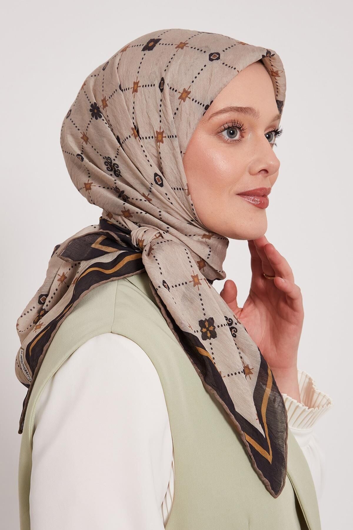 23871 LEVİDOR LUVENSARA SUMMER EŞARP