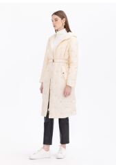 1020 NAKIŞ DETAYLI KAPÜŞONLU MİDİ BOY ANORAK KABAN ANAROK KABAN 11231305601020 QKS KABAN #23-10#
