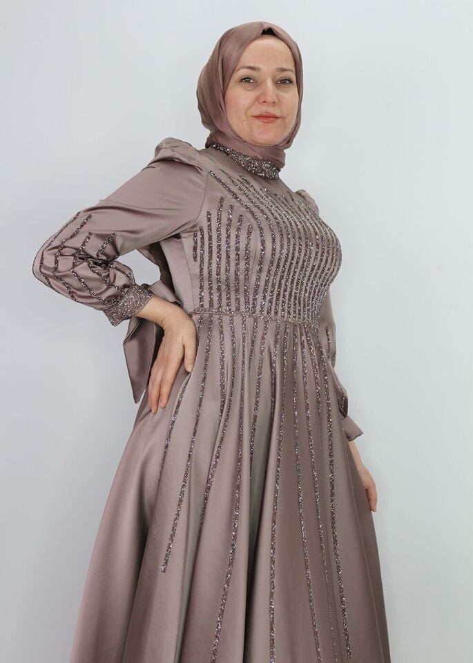 258 KOLLARI YAKASI GÖĞSÜ VE ETEĞİ TAŞLI MİDİ BOY PRENSES MODEL TASARIM ABİYE QYS ABİYE 258 #03-24#